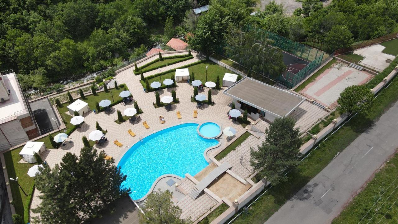 Aghveran Ararat Resort Hotel Arzakan Buitenkant foto