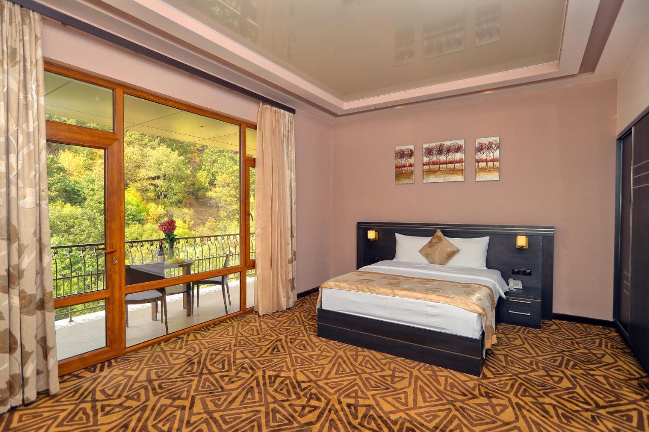Aghveran Ararat Resort Hotel Arzakan Buitenkant foto