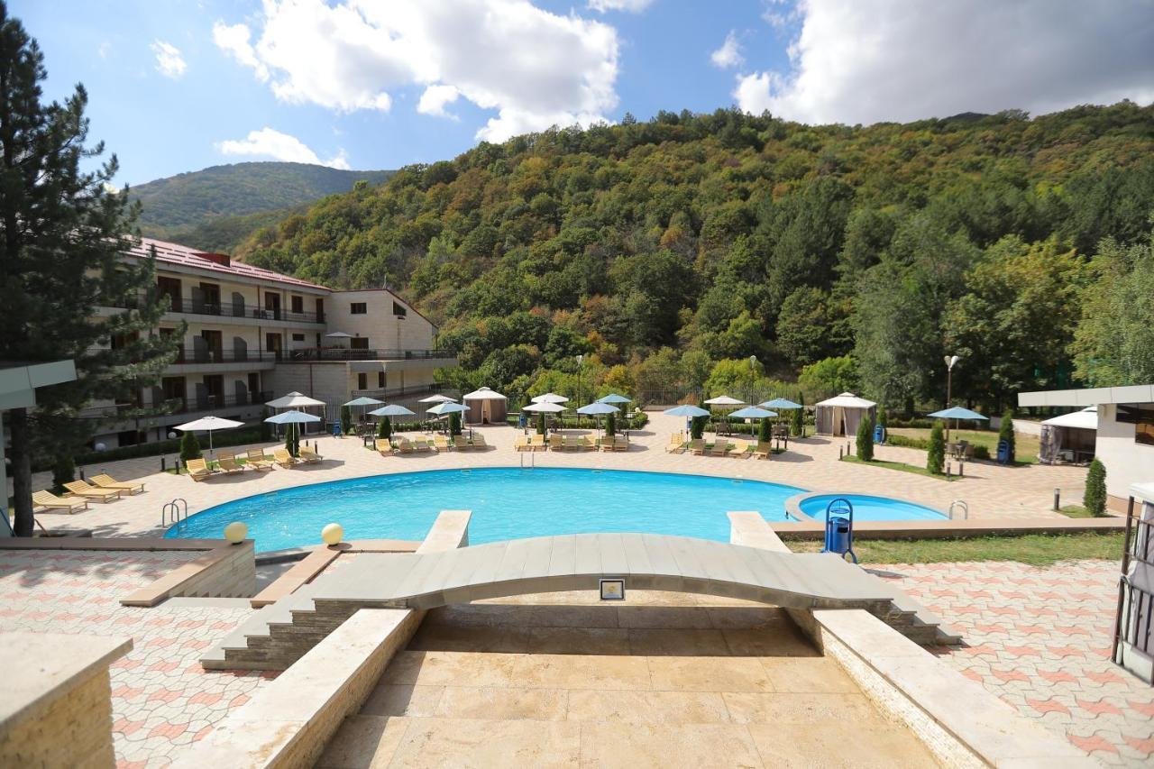 Aghveran Ararat Resort Hotel Arzakan Buitenkant foto